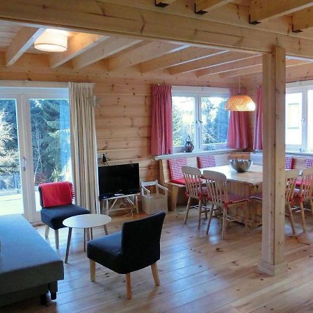 Wooden House With Sauna In K Stelberg Medebach Exterior foto
